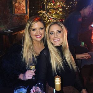 Meet your Posher, Claire